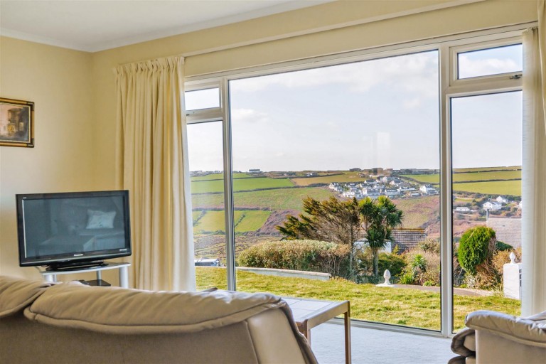 Images for Mawgan Porth, Newquay