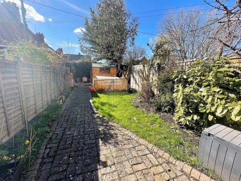 Click the photo for more details of Crooks Terrace, Wantage