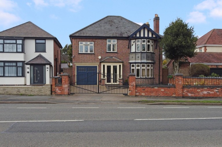Images for 5 beds & Annexe - Birstall Road, Birstall, Leicestershire