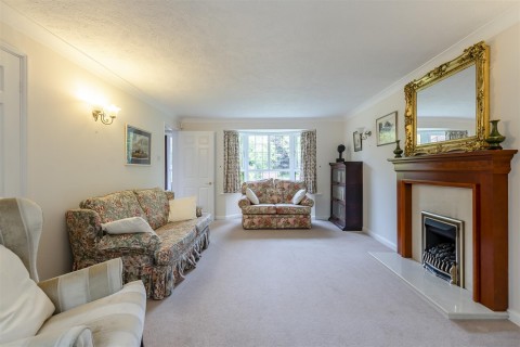 Click the photo for more details of Hawthorn Drive, Uppingham, Rutland