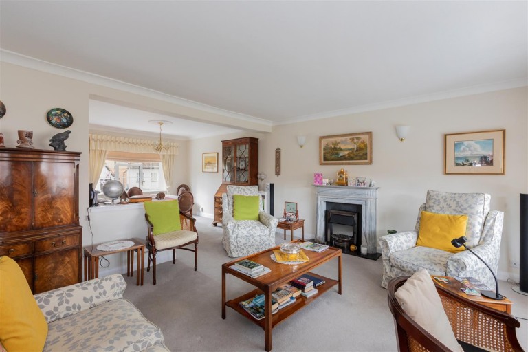 Images for Baronsmead, Henley-On-Thames