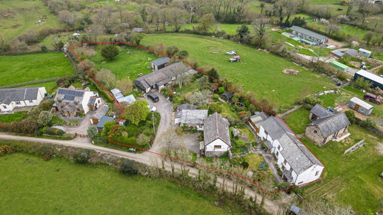 Click the photo for more details of Talskiddy, St. Columb