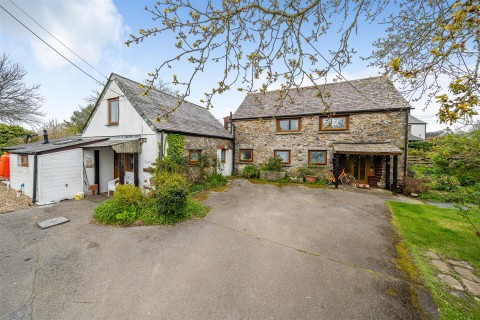 Click the photo for more details of Talskiddy, St. Columb