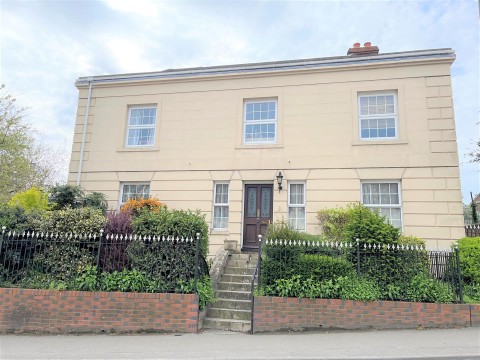 Click the photo for more details of Wallingford Street, Wantage