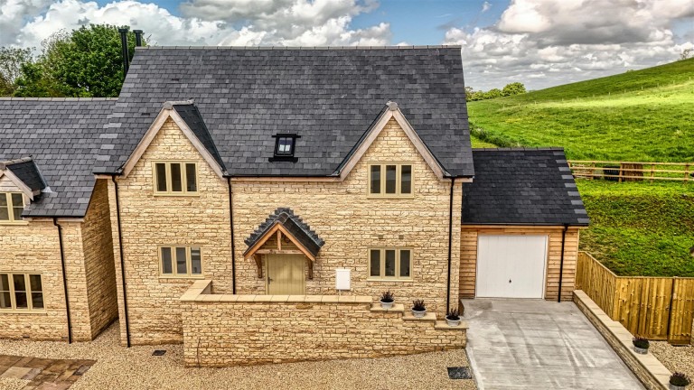 Images for Meadow View, Hill Ash Court