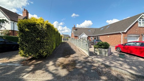 Click the photo for more details of Lawford Lane, Rugby