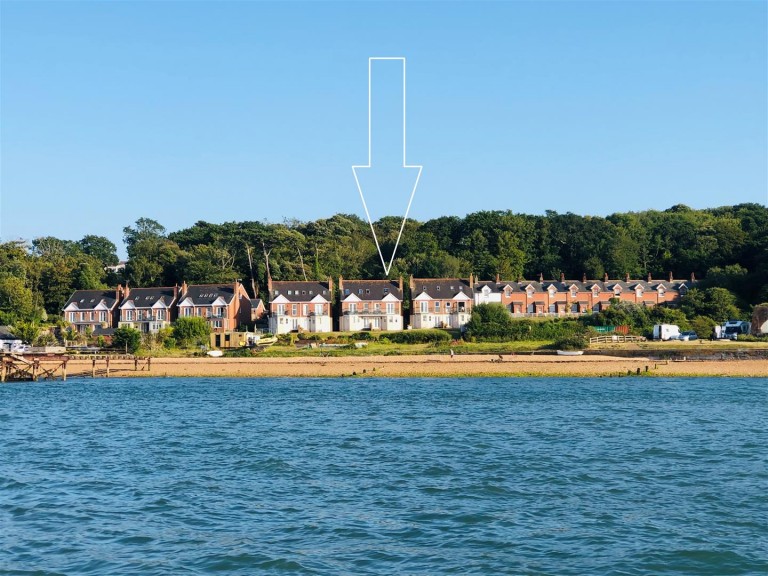 Images for Westhill Lane, Norton, Yarmouth