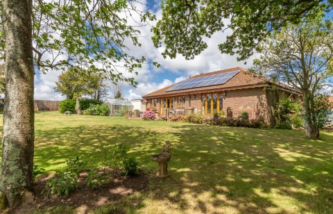 Click the photo for more details of Apse Heath, Isle of Wight