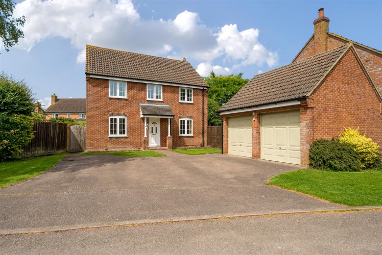 Click the photo for more details of Churchward Close, Grove, Wantage