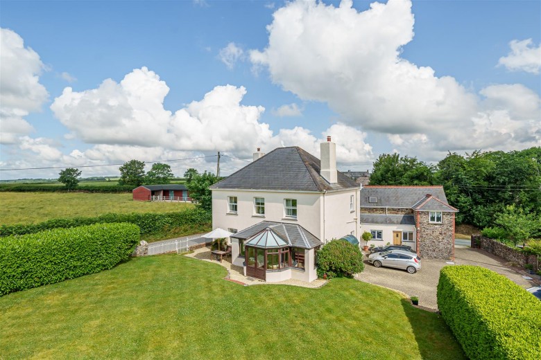 Click the photo for more details of Ashwater, Beaworthy