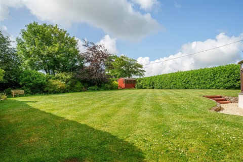 Click the photo for more details of Ashwater, Beaworthy