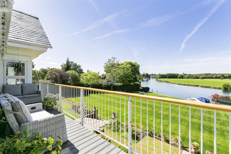 Images for Wargrave Hall, Wargrave