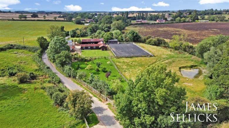 Click the photo for more details of Cottage Farm, Hungarton Lane, Beeby, Leicestershire
