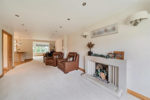 Click the photo for more details of Wordsworth Close, Brackley