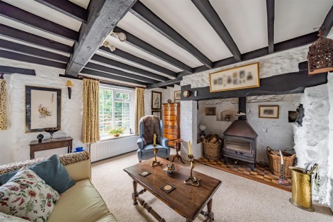 Click the photo for more details of Symonsburrow, Hemyock