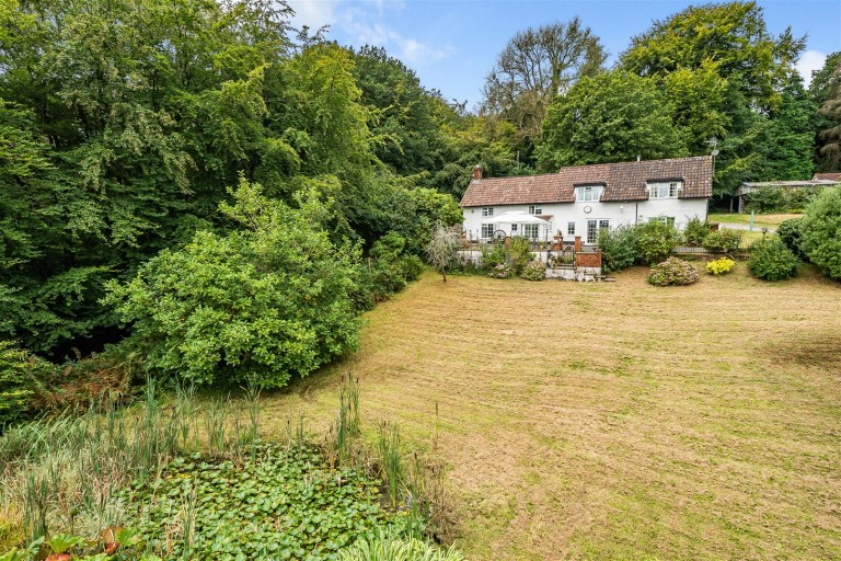 Images for Symonsburrow, Hemyock