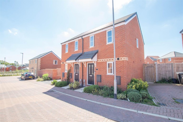 Images for Shipp Close, Little Wratting, Haverhill