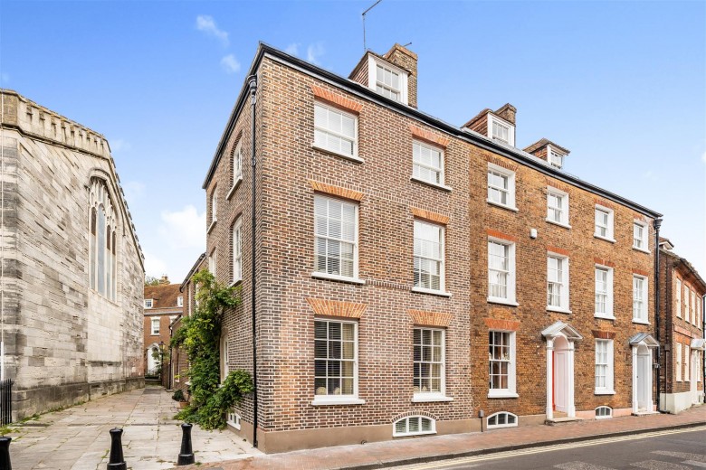 Click the photo for more details of St. James Close, Poole