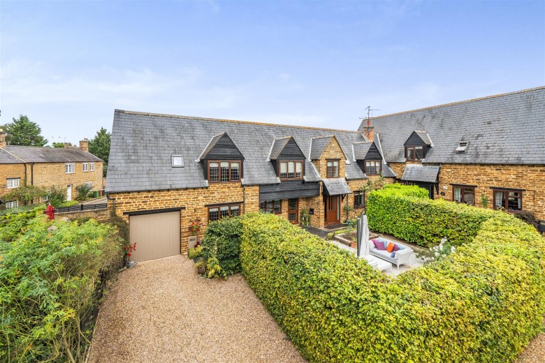 Click the photo for more details of Duchess End, Mears Ashby, Northampton, NN6
