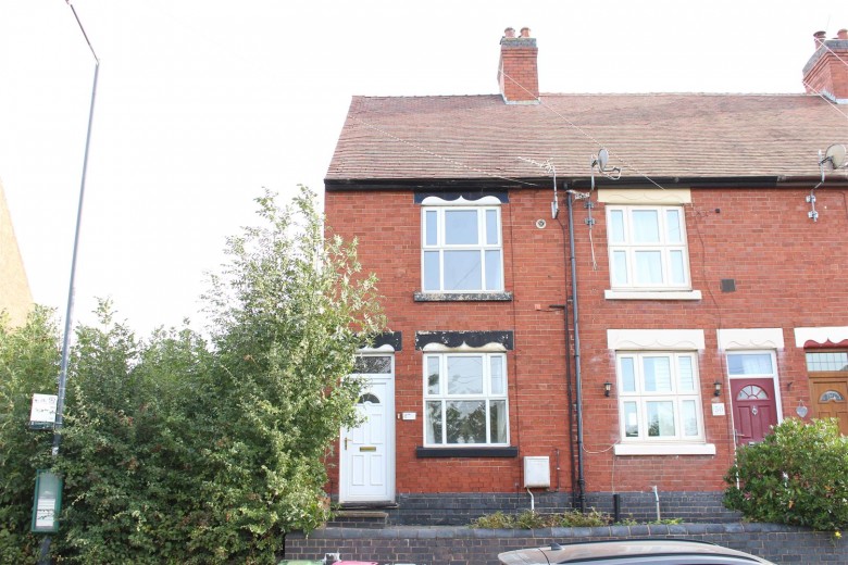 Click the photo for more details of Castle Road, Hartshill, CV10