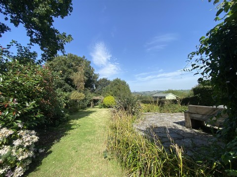 Click the photo for more details of Ashbrittle, Wellington