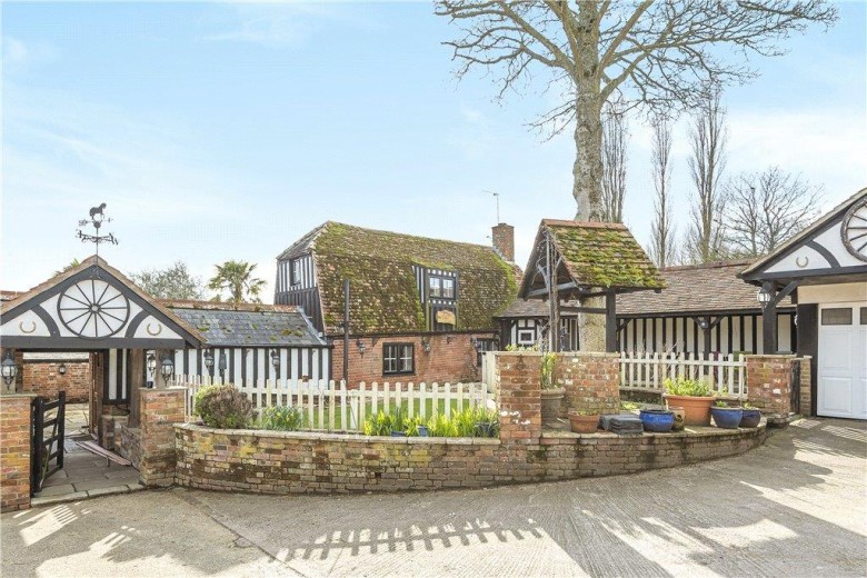 Click the photo for more details of Redbridge Farm, Dolmans Hill, Lytchett Matravers