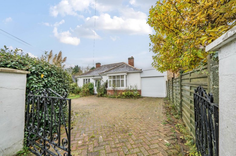 Click the photo for more details of Dunchurch Road, Rugby