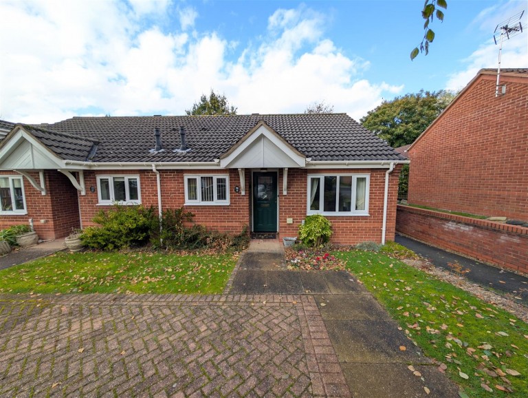 View Full Details for Warwick Way, Ashby-De-La-Zouch