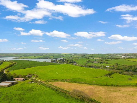 Click the photo for more details of West Charleton, Kingsbridge