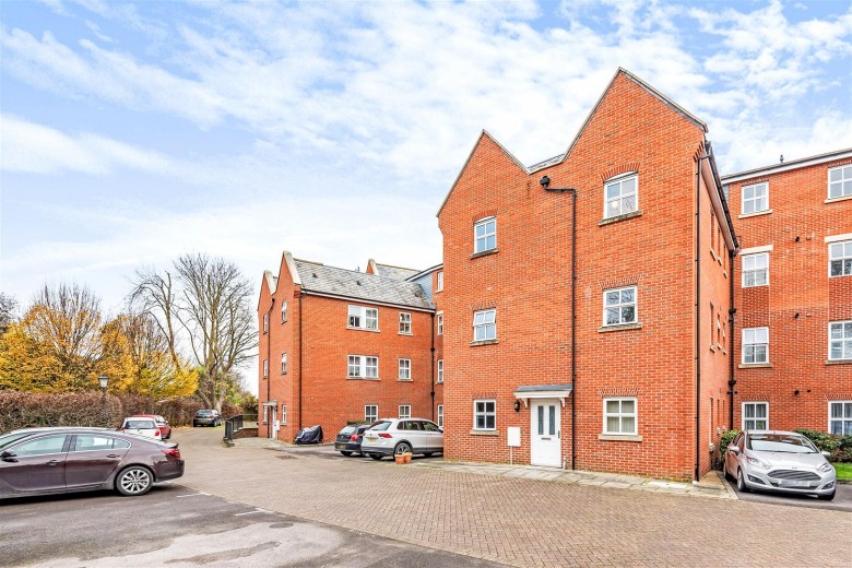 Click the photo for more details of Kings Wharf, Wantage