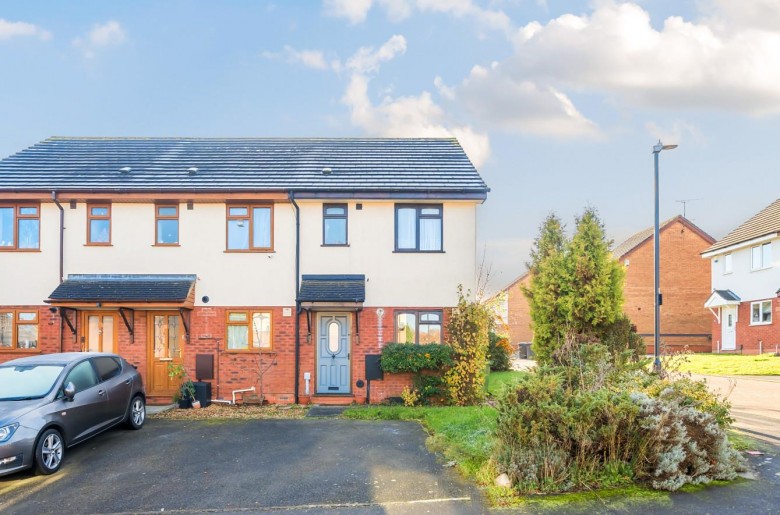 Click the photo for more details of Chicory Drive, Rugby