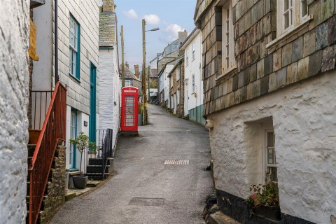 Click the photo for more details of Church Hill, Port Isaac