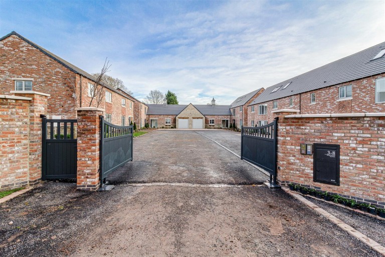 Images for Stable View, Plot 2 The Elms Courtyard, Austrey Road, Warton B79