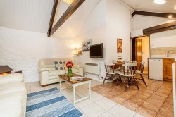 Images for Dairy Barn, Berehayes, Whitchurch Canonicorum