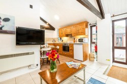 Images for Dairy Barn, Berehayes, Whitchurch Canonicorum