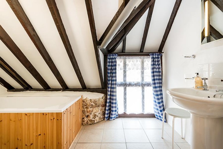 Images for Hayloft, Berehayes Farm, Whitchurch Canonicorum