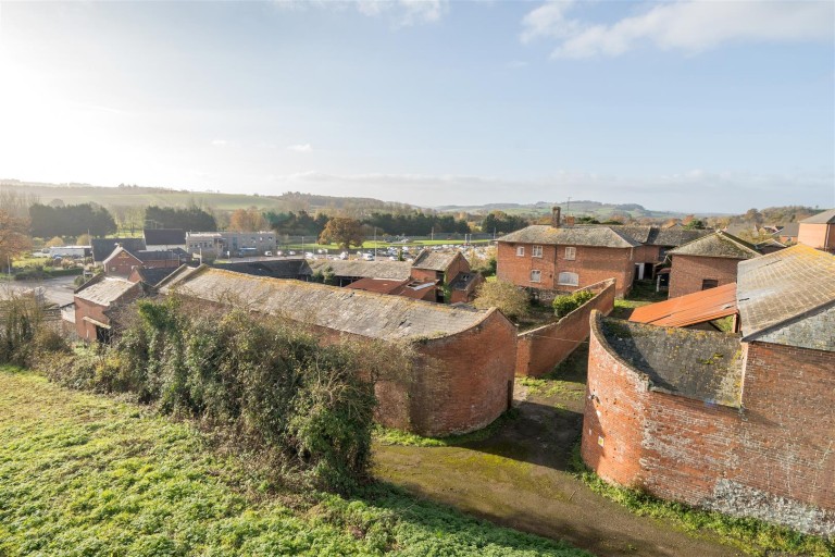 Images for Crediton