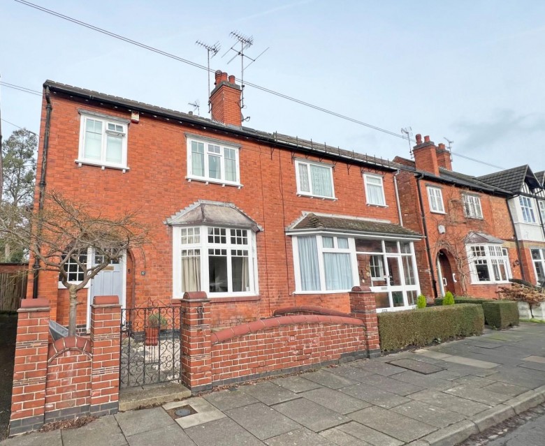 Click the photo for more details of South Knighton Road, South Knighton, Leicester
