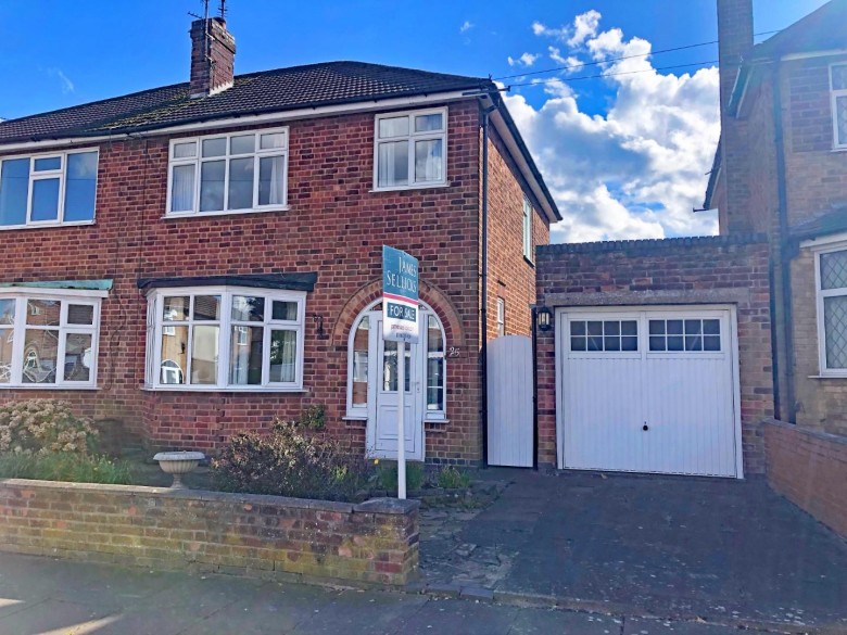 Click the photo for more details of Hylion Road, West Knighton, Leicester