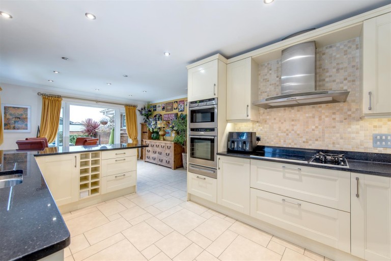 Images for Furlong Green, Trull, Taunton