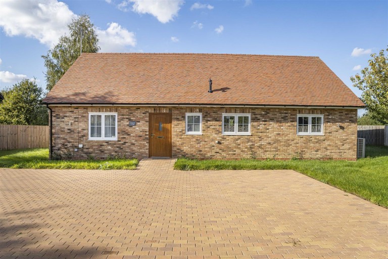 View Full Details for Streetly End, West Wickham, Cambridge