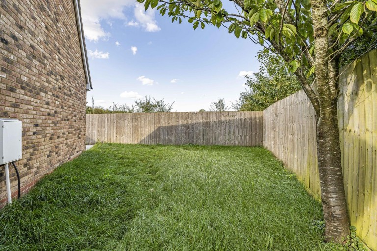 Images for Streetly End, West Wickham