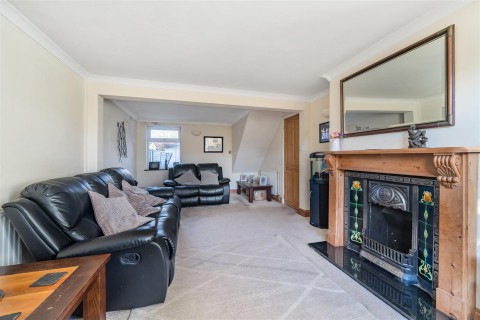 Click the photo for more details of Grove, Wantage, Oxfordshire, OX12