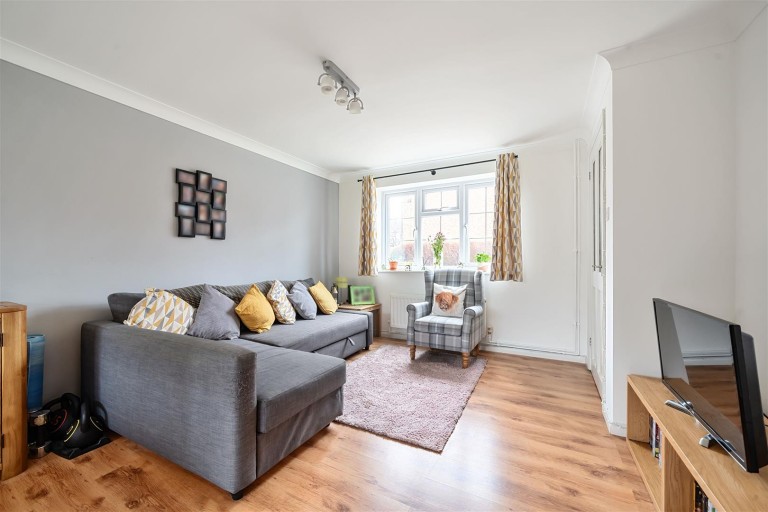 Images for Leeson Road, Towcester, NN12