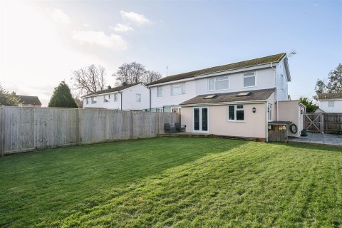 Click the photo for more details of Foliat Drive, Wantage, Oxfordshire, OX12