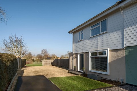 Click the photo for more details of Foliat Drive, Wantage, Oxfordshire OX12