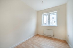 Images for Charles Warren Close, Rugby, CV21