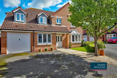 Click the photo for more details of Badger Close, Fleckney, Leicestershire