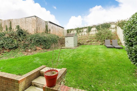 Click the photo for more details of Knowle Hill, Hurley, CV9