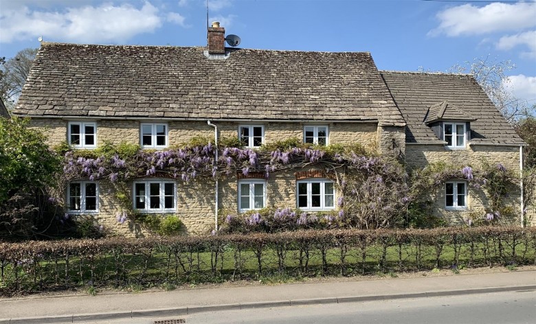 Click the photo for more details of Fairford, Gloucestershire